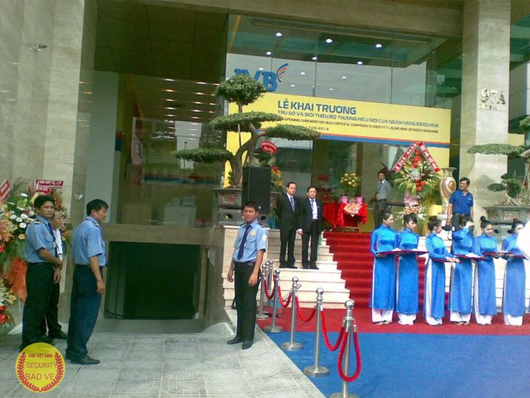 Dịch vụ bảo vệ ngân hàng